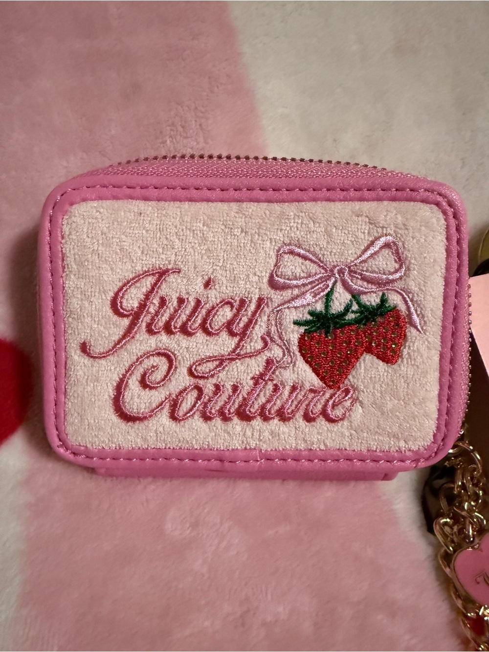 NWT Juicy Couture Cherry Blossom Retro Strawberry Zip Around Wallet